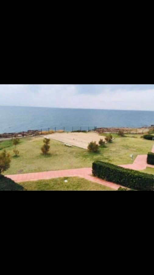 Grand Studio Bord De Mer Plus Piscine Sete Bagian luar foto