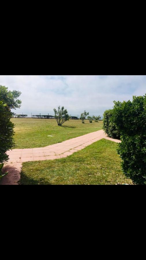 Grand Studio Bord De Mer Plus Piscine Sete Bagian luar foto